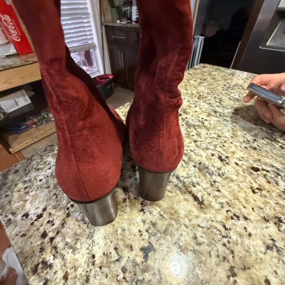 GUCCI BOOTS - Picture 7 of 9